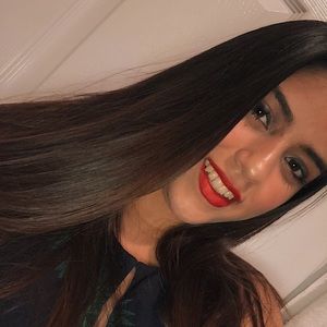 Meet your Posher, Fernanda